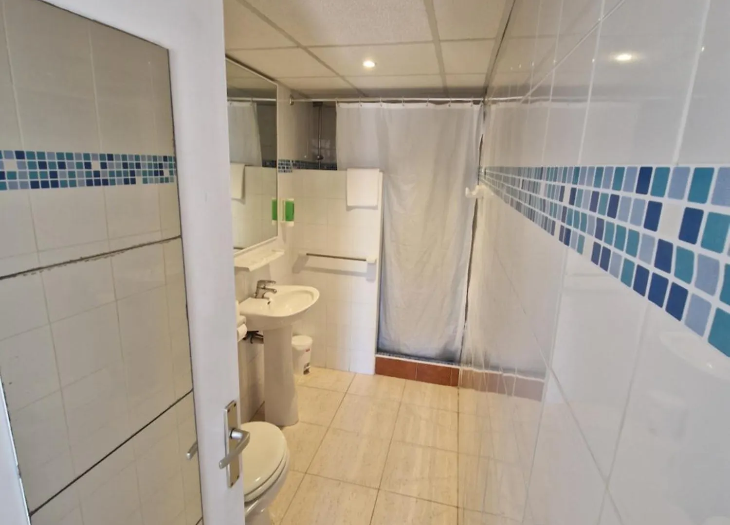 Hostal Sol De Mallorca Эл Аренал Гостевой дом