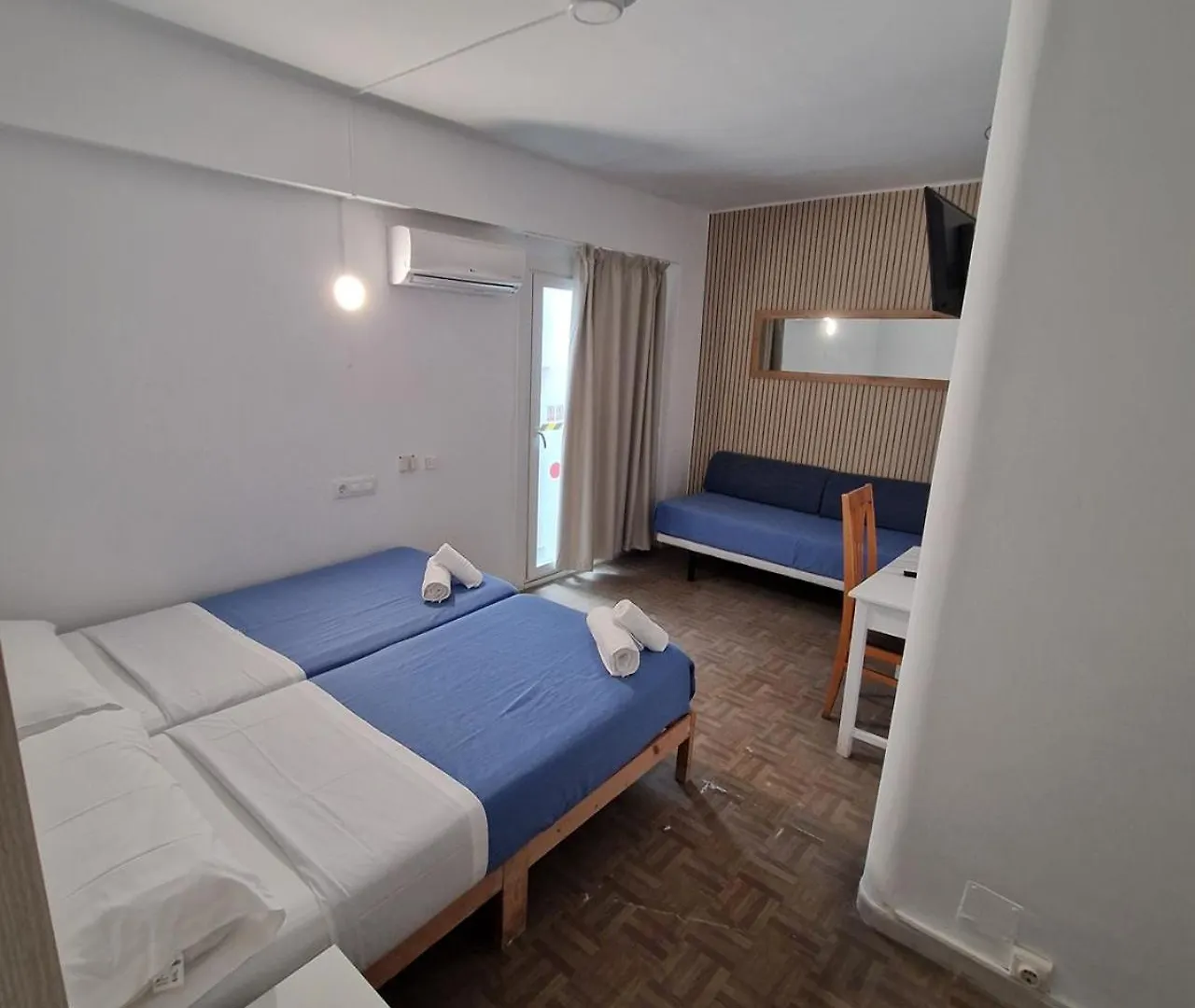 Hostal Sol De Mallorca 엘아레날 2*,  스페인